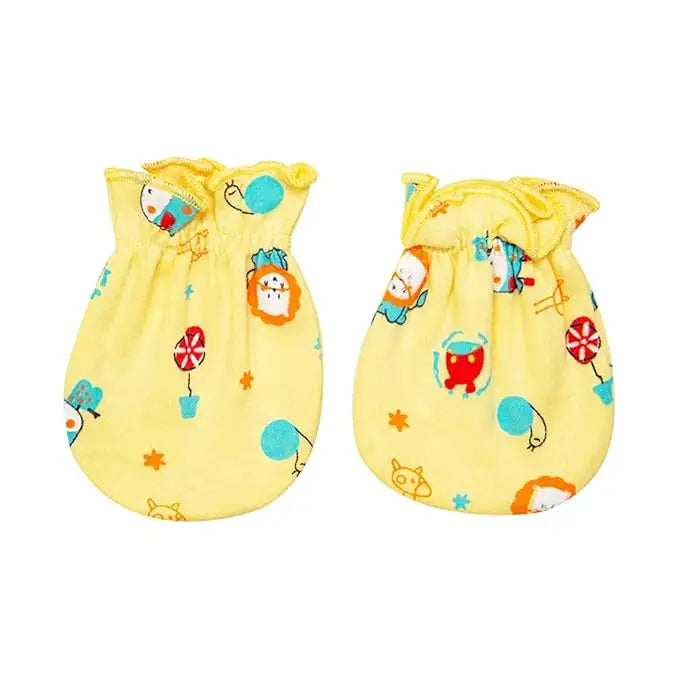 MEE MEE CAP MITTEN BOOTIES SET - Baby Essentials